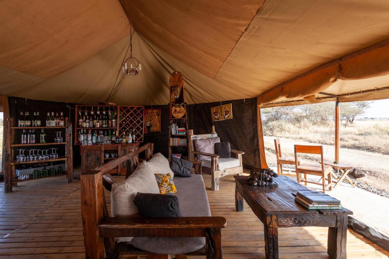 Mawe Tented Camp Серенгети Экстерьер фото